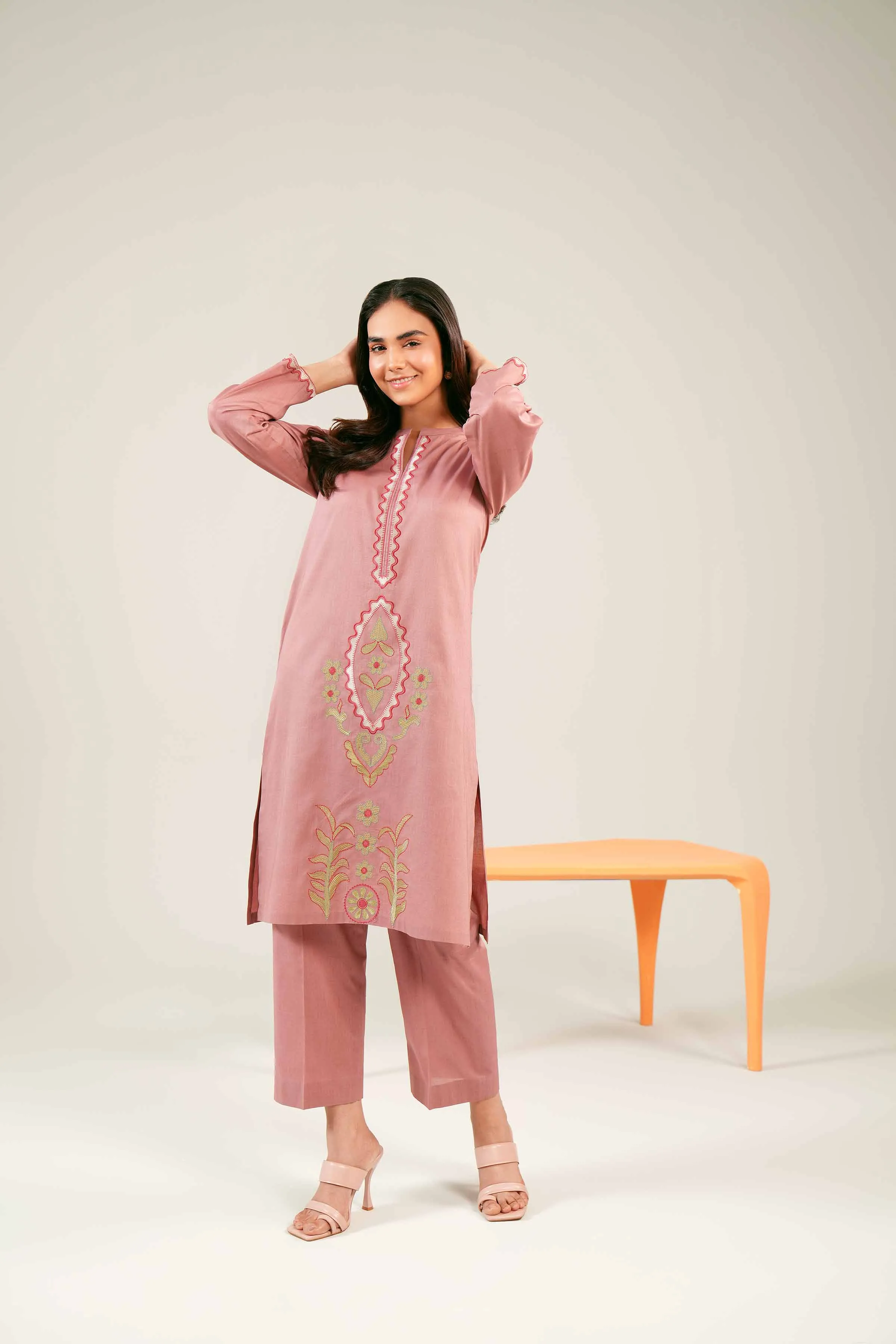 2 Piece - Embroidered Suit - PE24-86