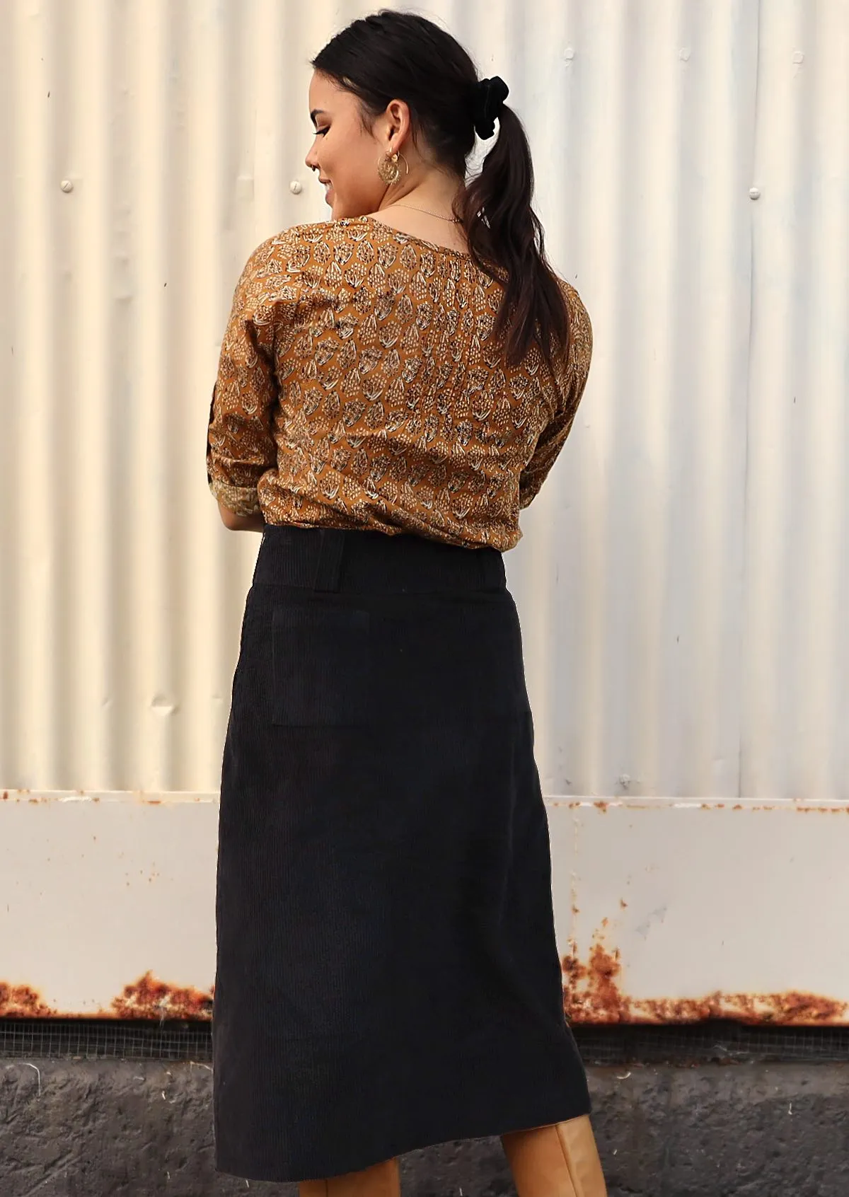 Belt Loop Corduroy Skirt Black