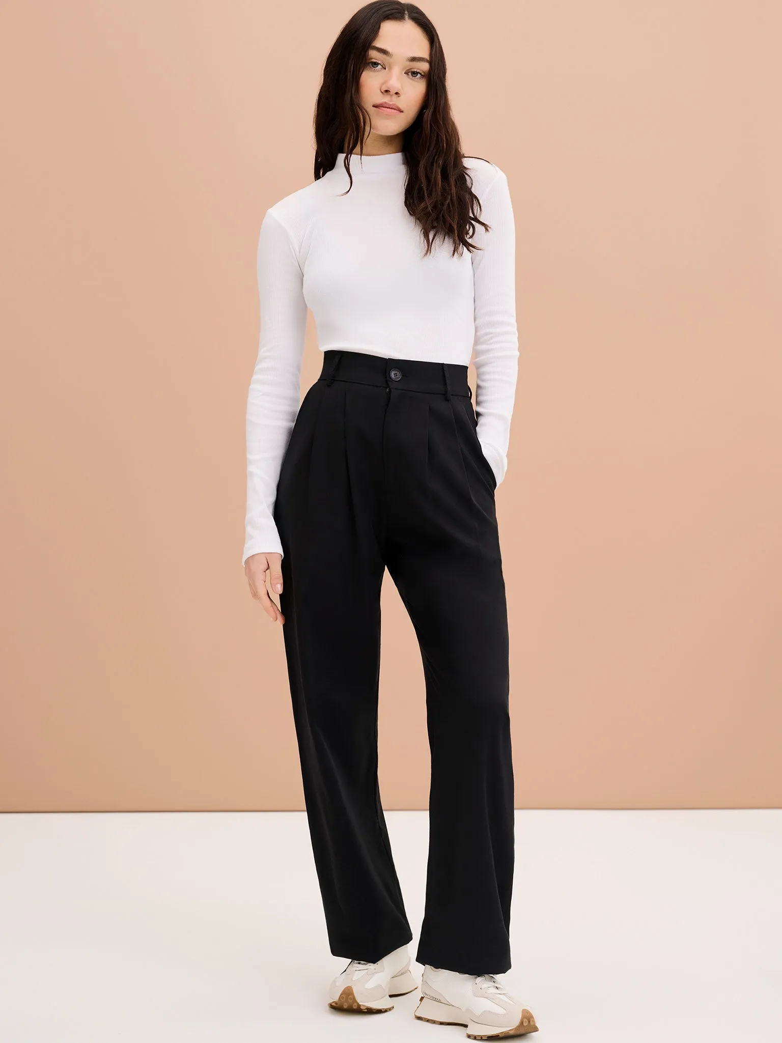 Cinnamon Tall Trouser in Black